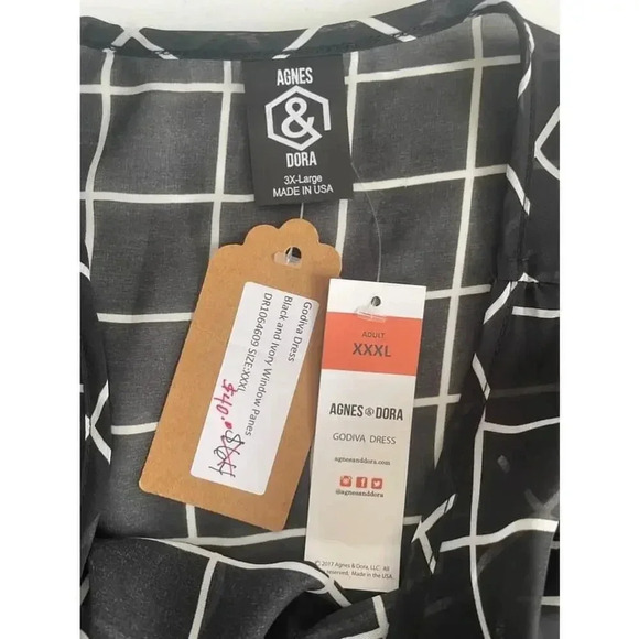 NWT Women's Agnes & Dora Black and Ivory Window Pane Sheer Godiva Dress 3X 0062‎ - Picture 8 of 8